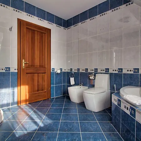 Palazzo Wellness Eger