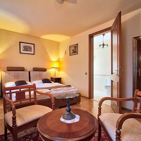 Palazzo Wellness Guest house Eger